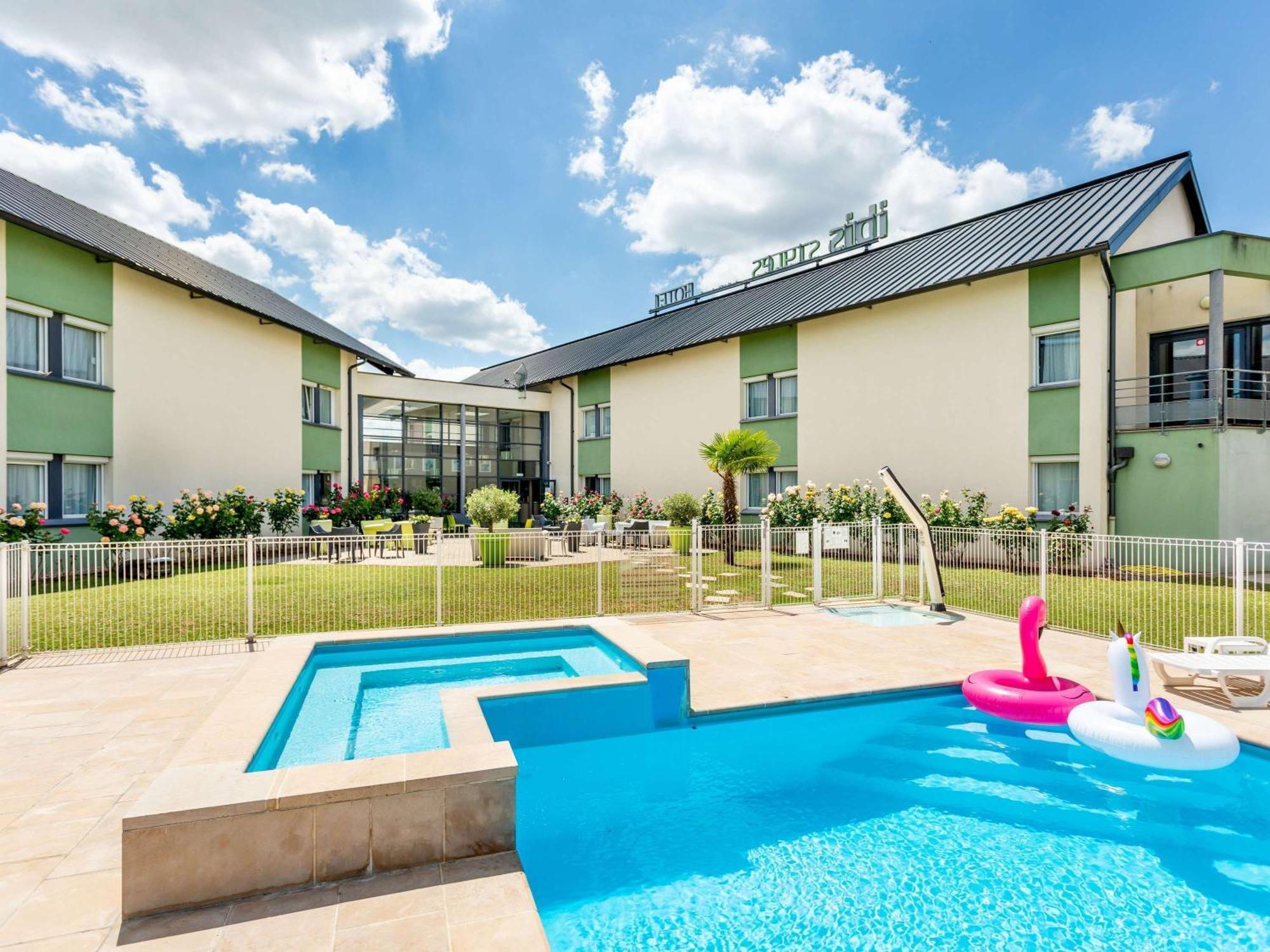 Hotel ibis Styles Bourges Exterior foto