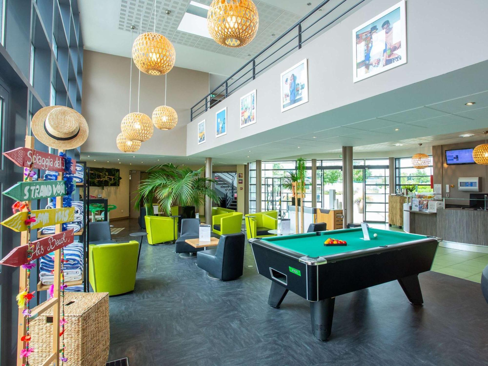Hotel ibis Styles Bourges Exterior foto